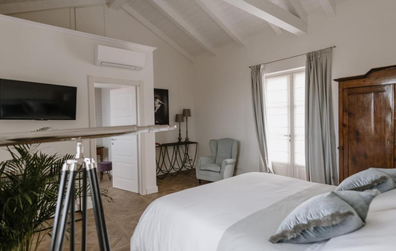 Borgo Piani - Camere Di Charme Mango Eksteriør bilde